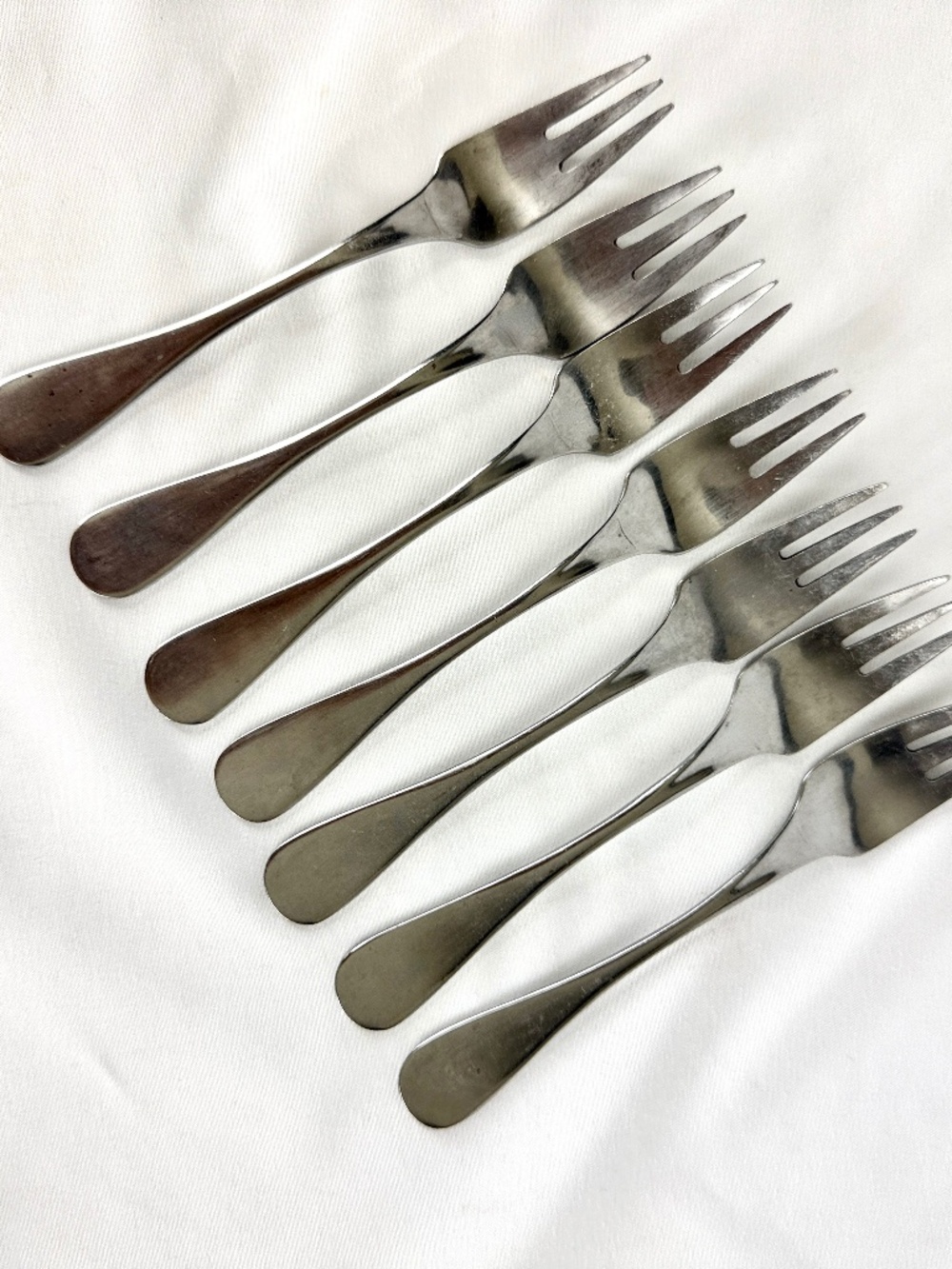 Vintage Oslo Present 7 Salad Forks 6 1/4 inches Stainless Steel Korea MCM